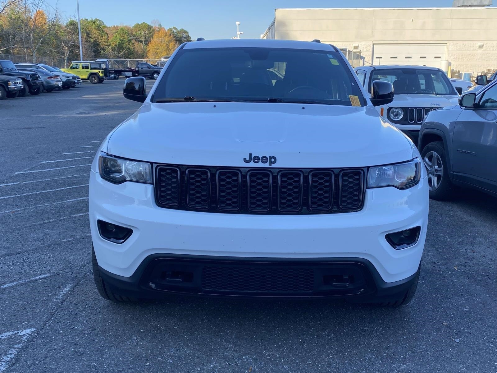 2020 Jeep Grand Cherokee Upland photo 2