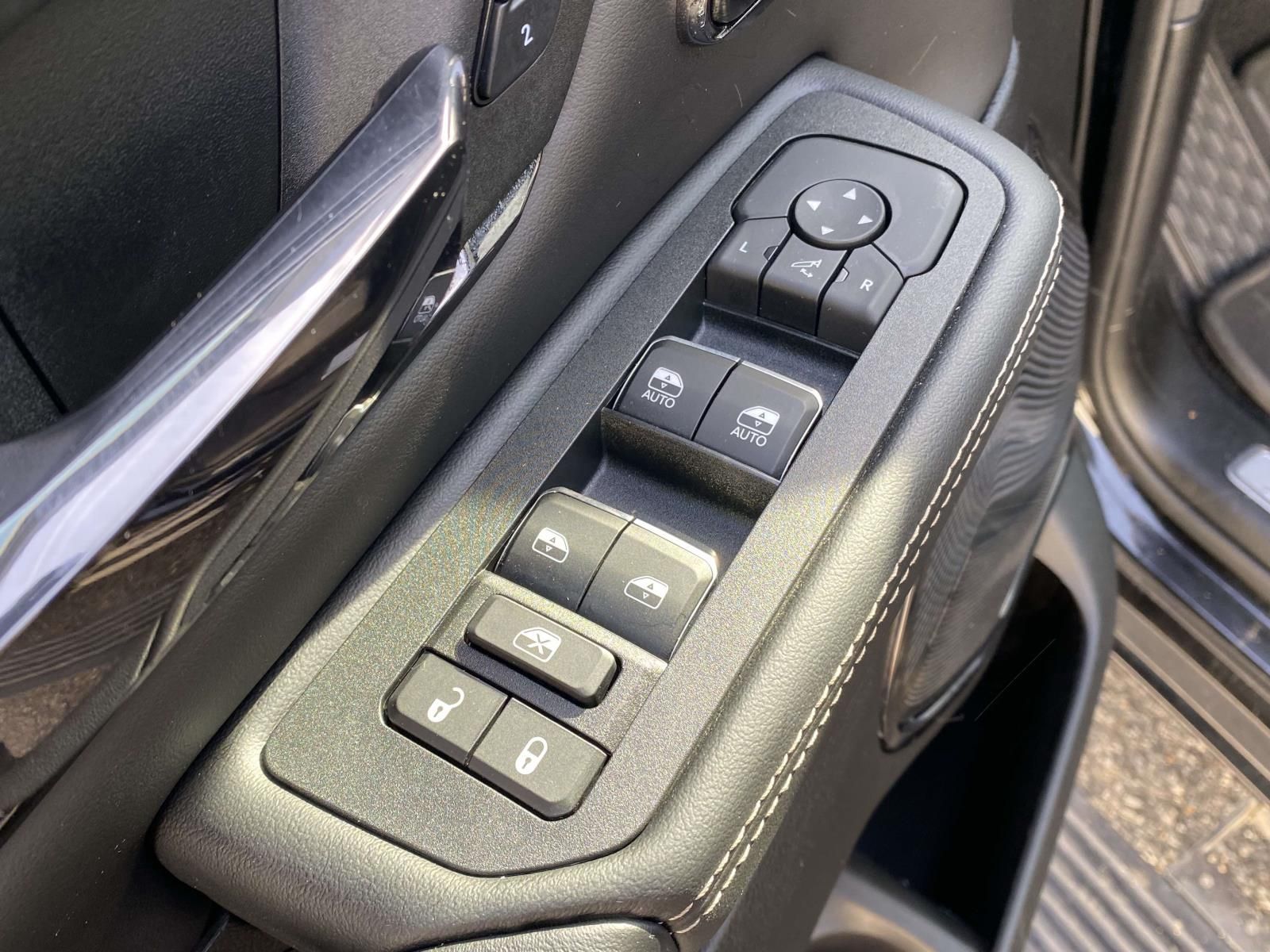 2025 RAM Ram 1500 Pickup Limited - Photo 19