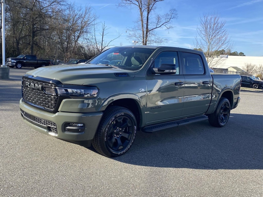 New 2026 Ram 1500 BIG HORN CREW CAB 4X4 5'7 BOX Pickup