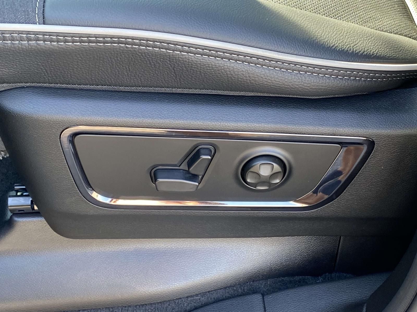 2026 RAM 1500 Limited - Photo 18