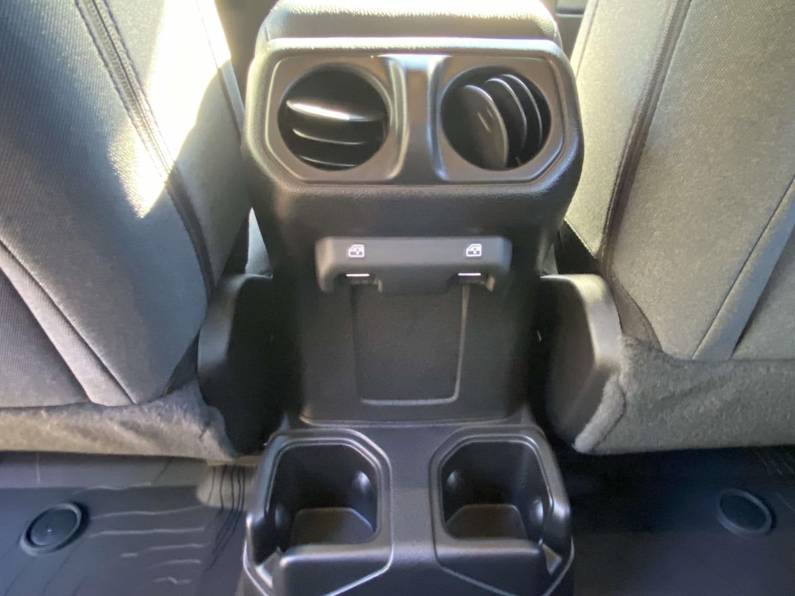 2026 Jeep Wrangler 4-Door Sport S - Photo 13