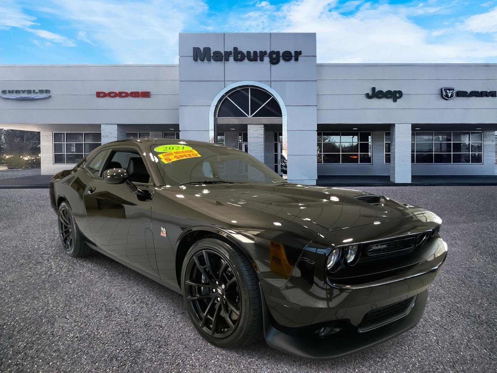 2021 Dodge Challenger Coupe 