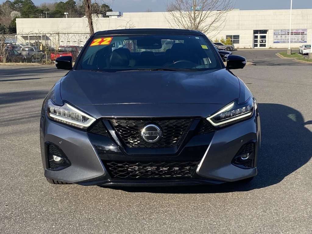 Used 2022 Nissan Maxima SR Sedan
