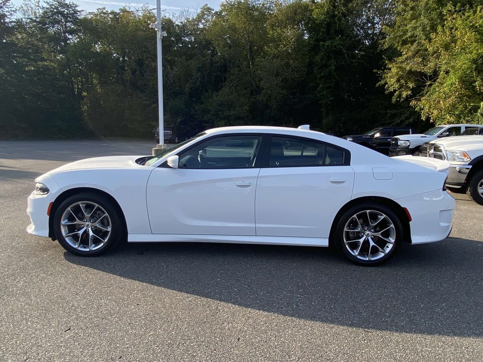 2021 Dodge Charger GT photo 4
