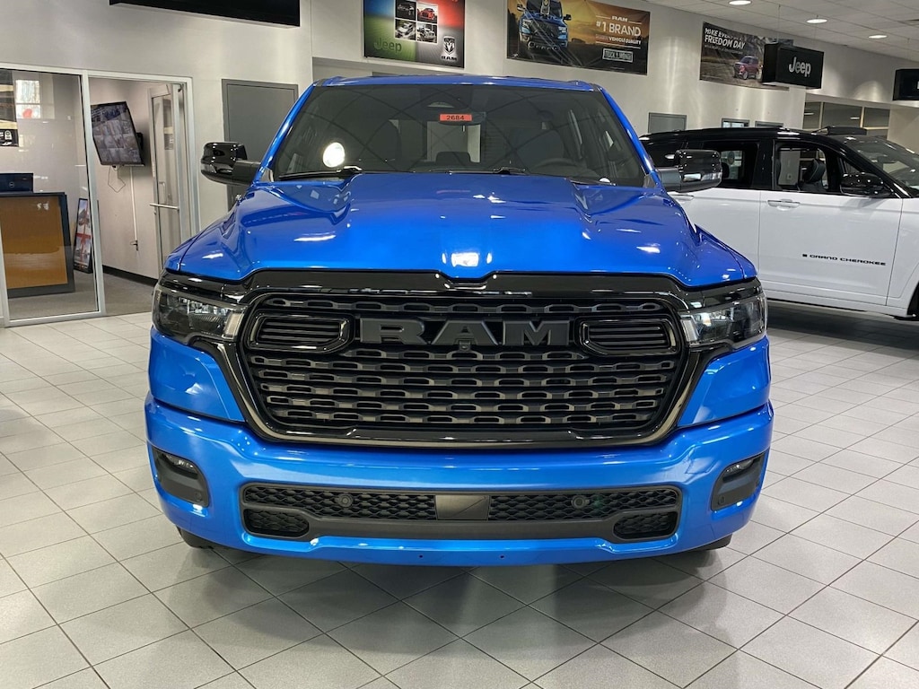 New 2026 Ram 1500 BIG HORN CREW CAB 4X4 5'7 BOX Pickup