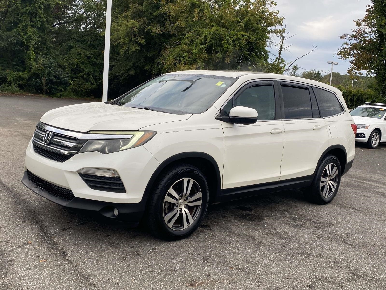2016 Honda Pilot EX-L photo 3
