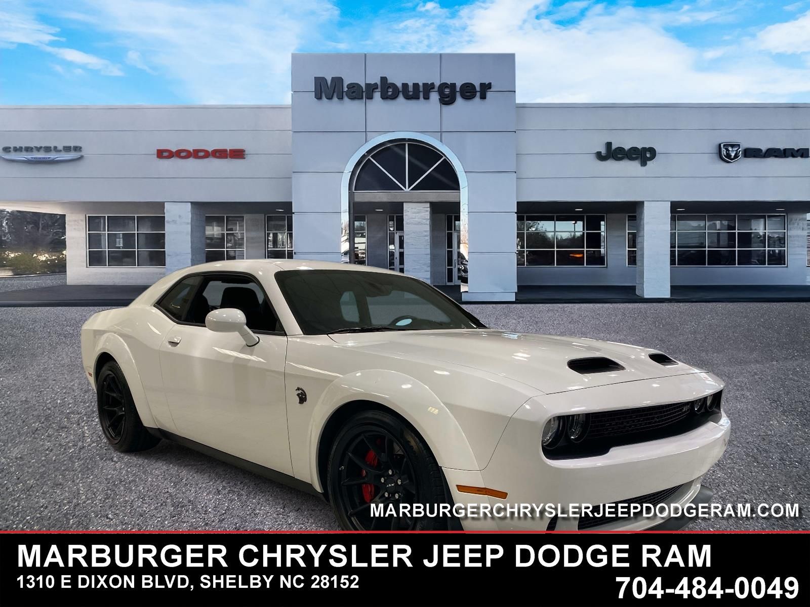 2022 Dodge Challenger SRT Hellcat Redeye Widebody Auto's photo