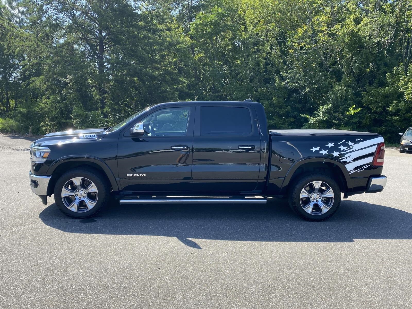 2021 Ram 1500 Laramie photo 4