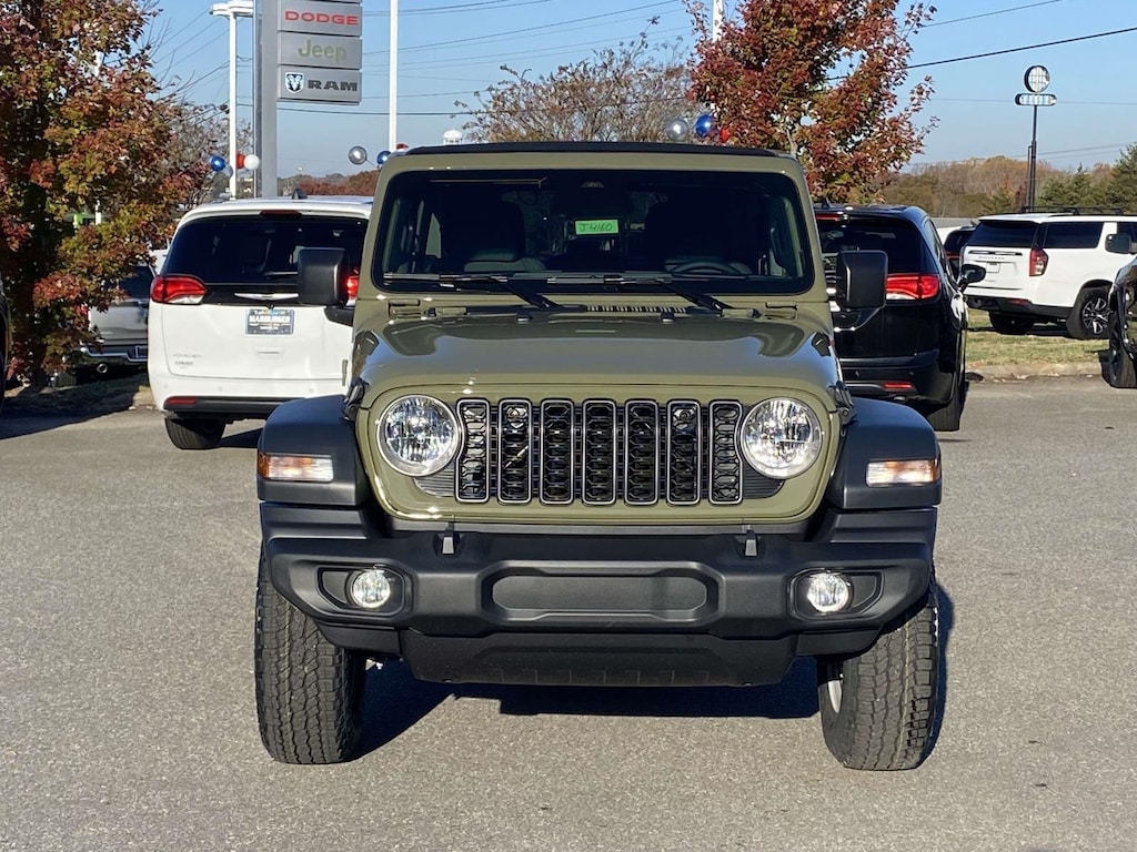 New 2026 Jeep Wrangler 4-DOOR SPORT S Sport Utility