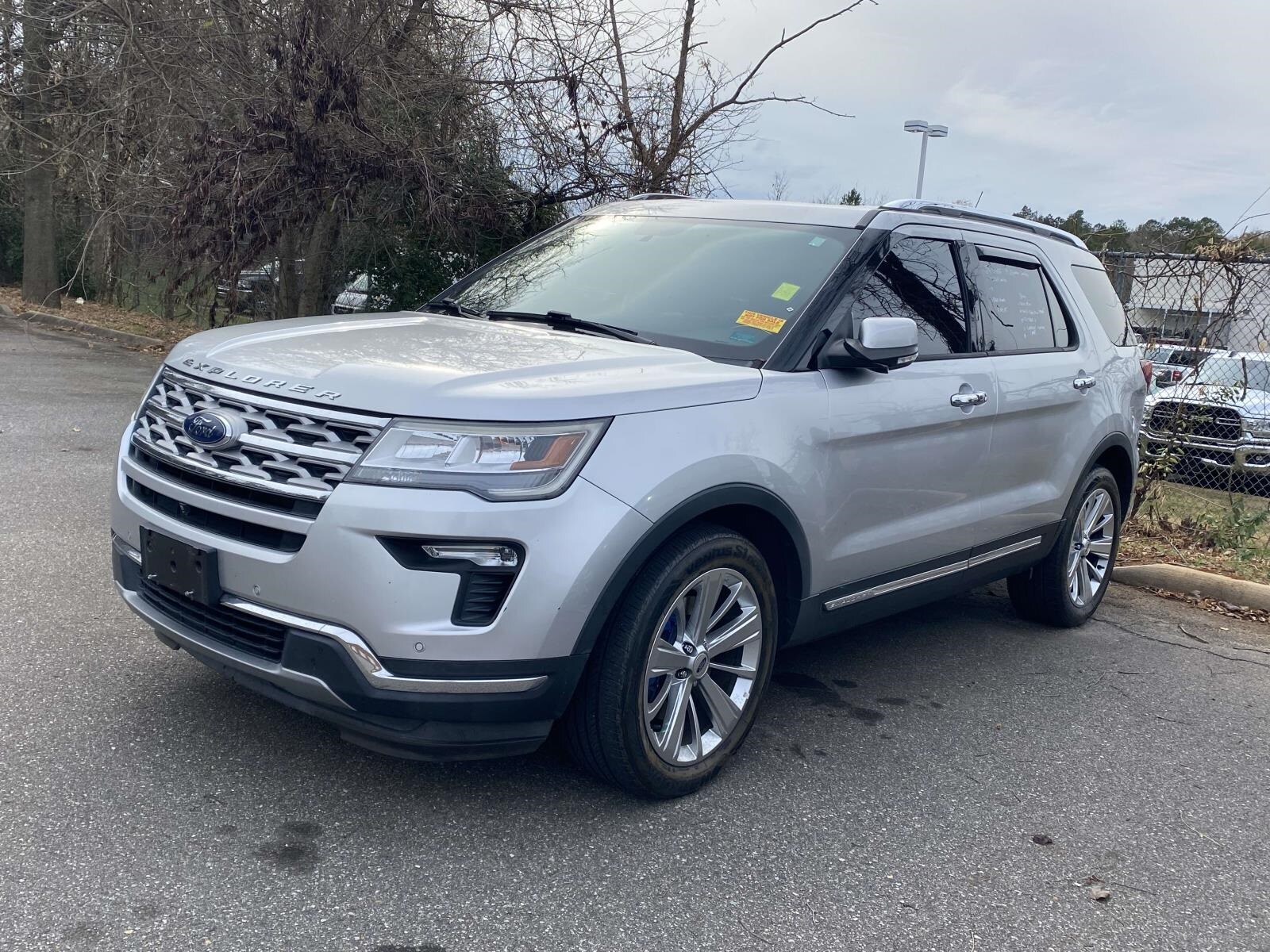 2019 Ford Explorer Limited photo 3