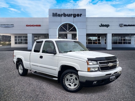 2006 Chevrolet Silverado 1500 LT Truck