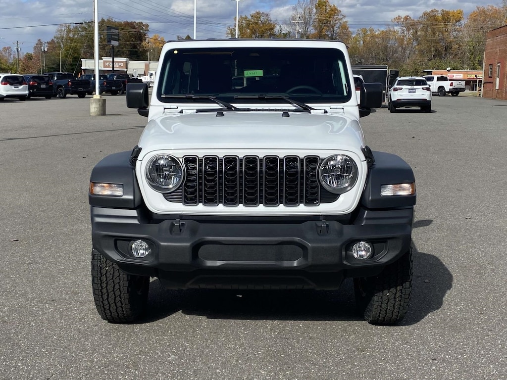 New 2026 Jeep Wrangler 4-DOOR SPORT S Sport Utility