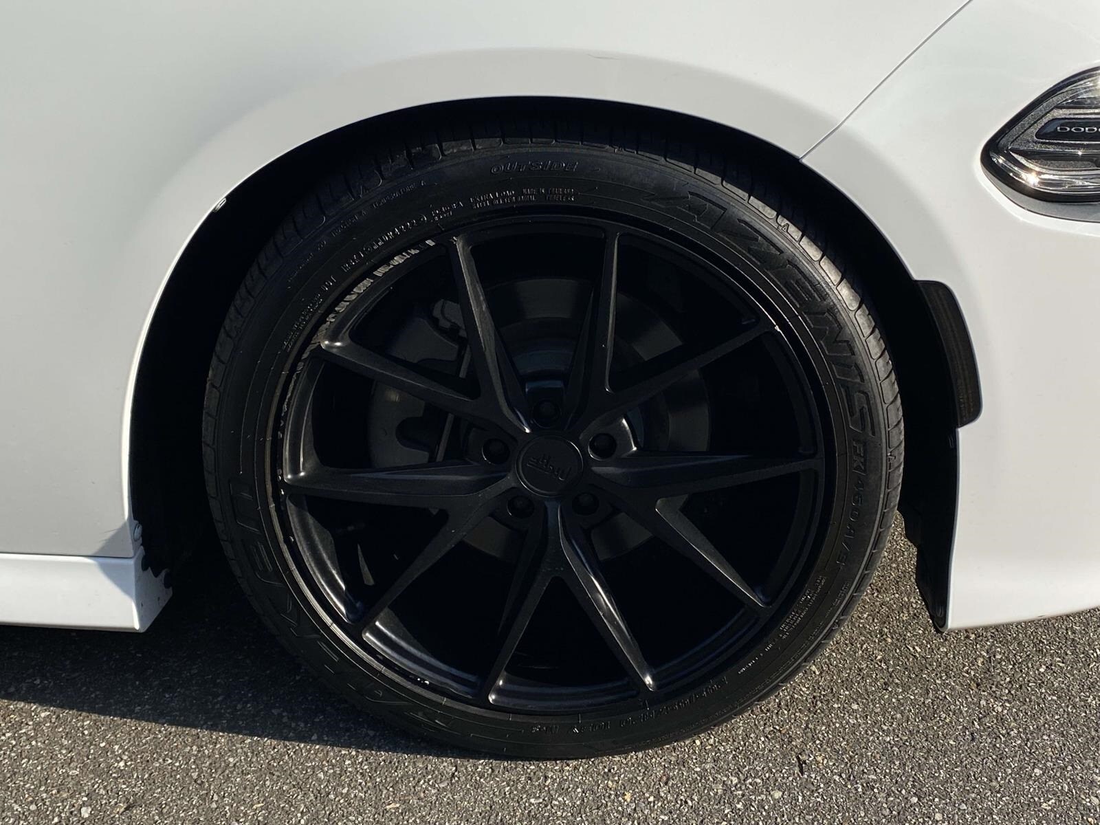 2022 Dodge Charger R/T photo 4