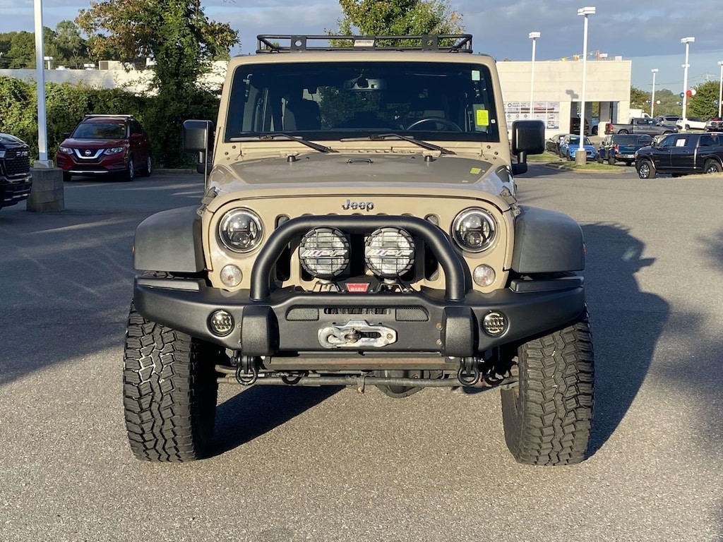 Used 2016 Jeep Wrangler Unlimited Rubicon SUV