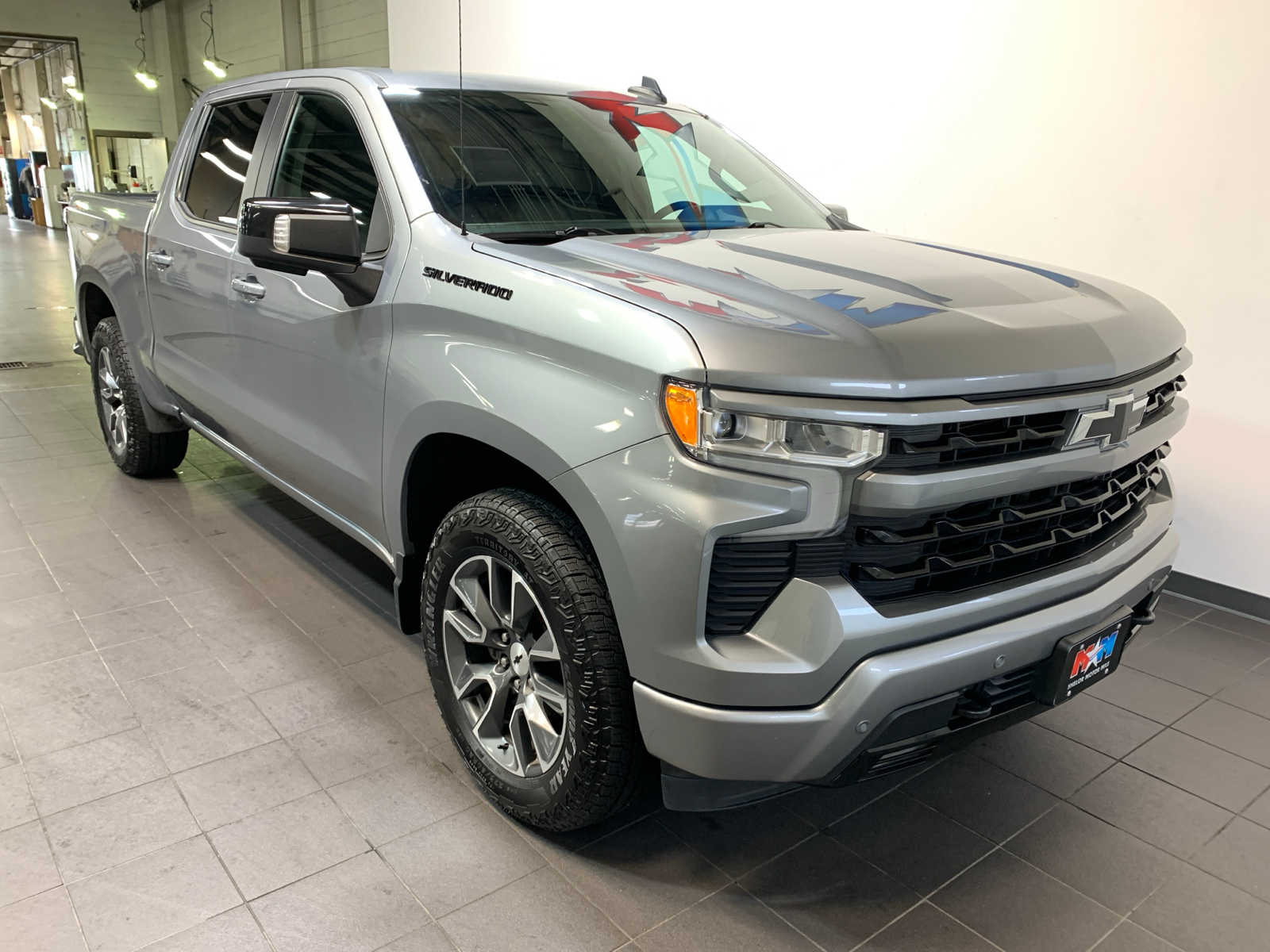 2024 Chevrolet Silverado 1500 RST photo 3