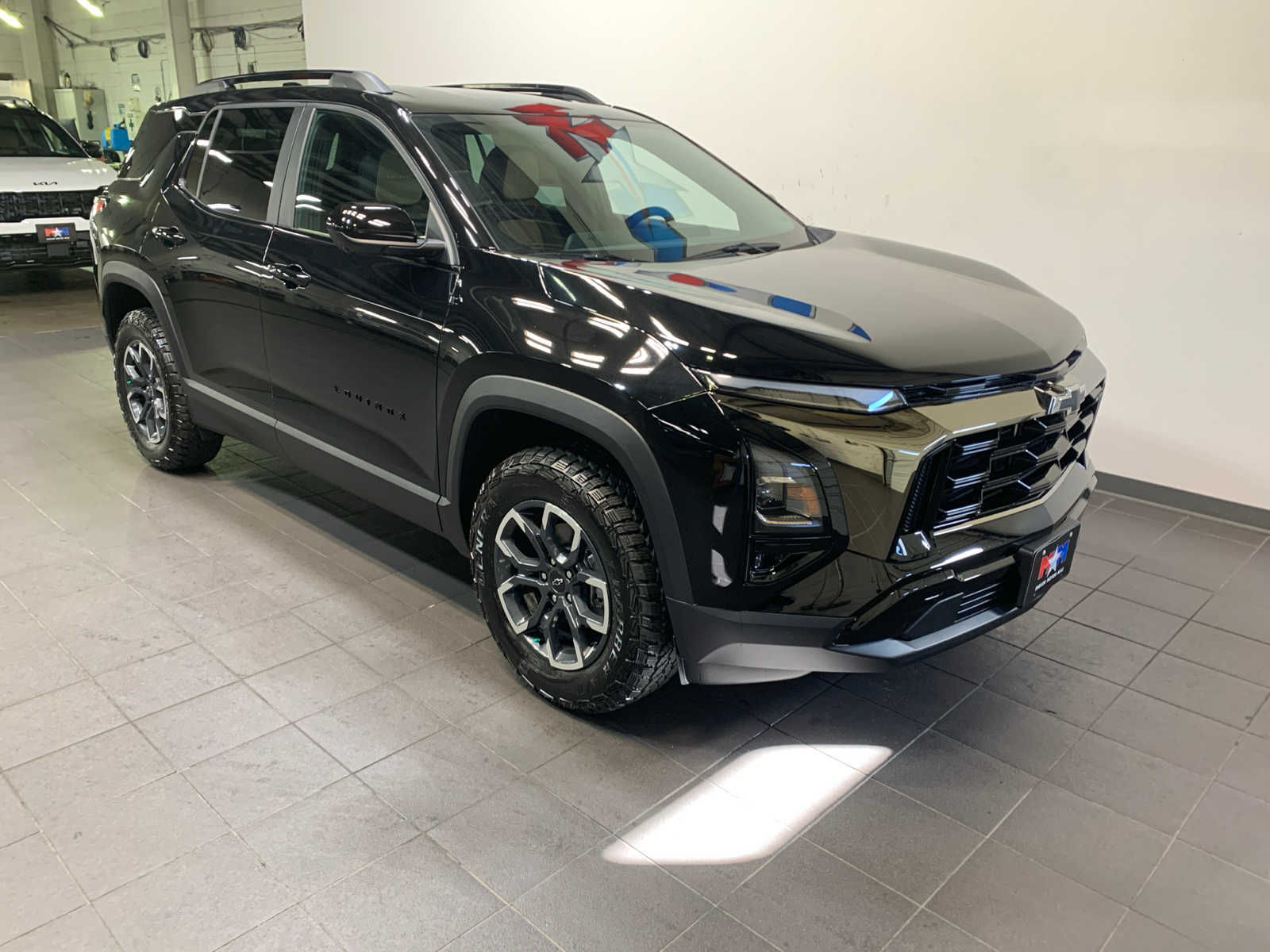 2026 Chevrolet Equinox ACTIV photo 2