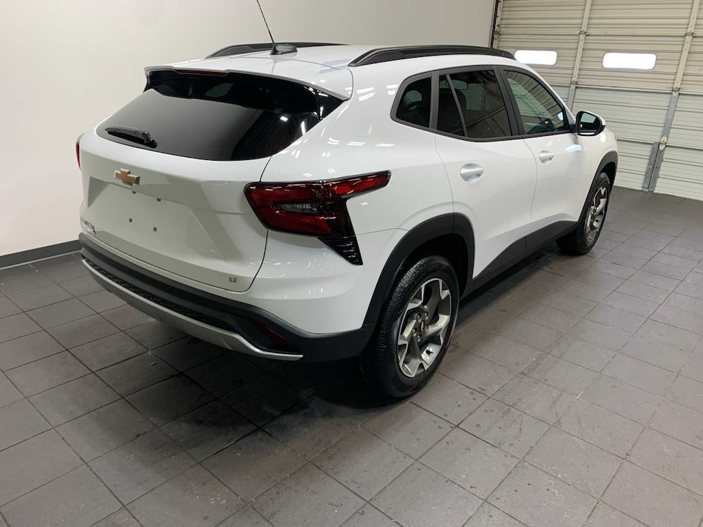 New 2026 Chevrolet Trax LT SUV