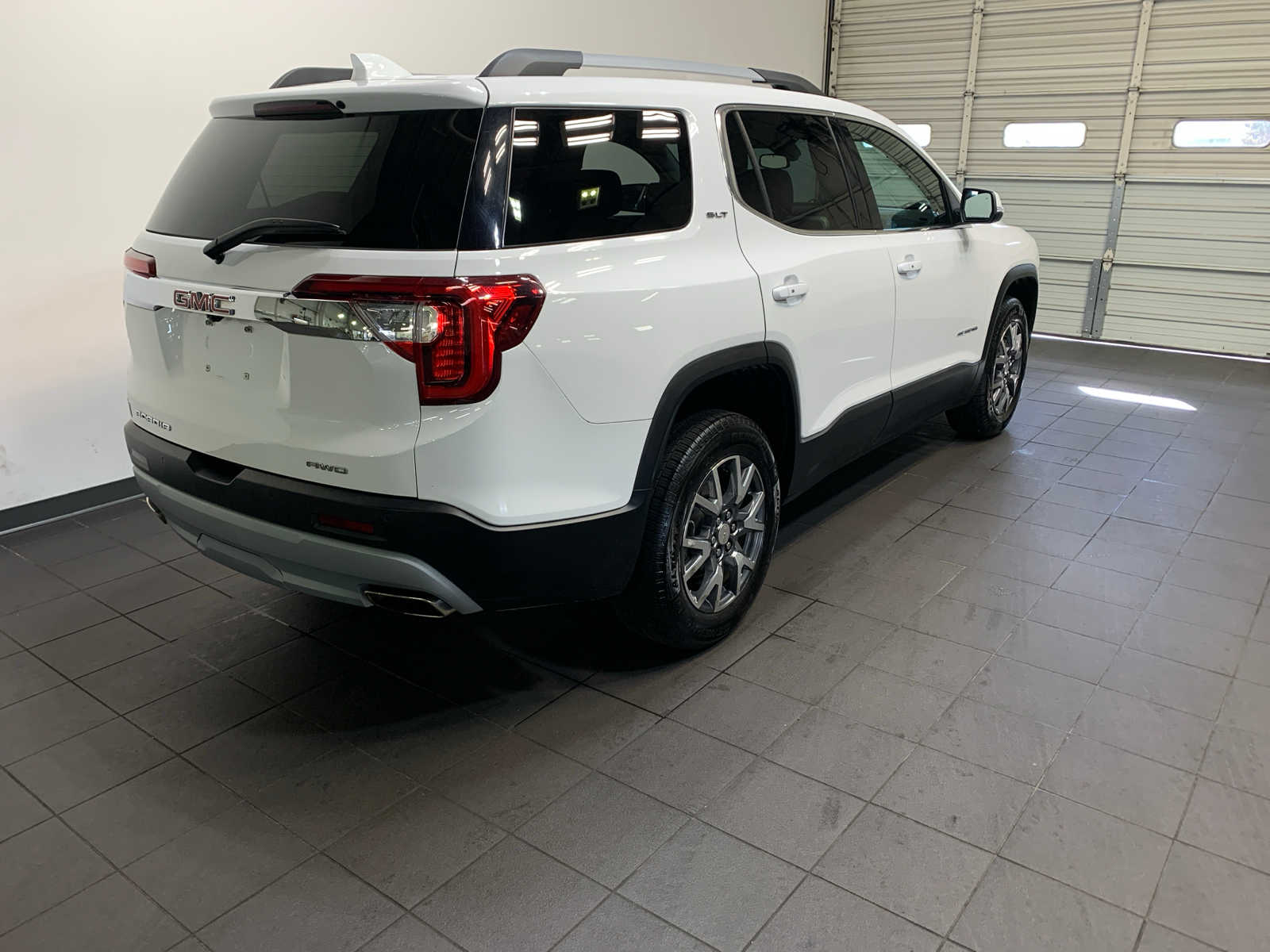 2023 Gmc Acadia SLT photo 3