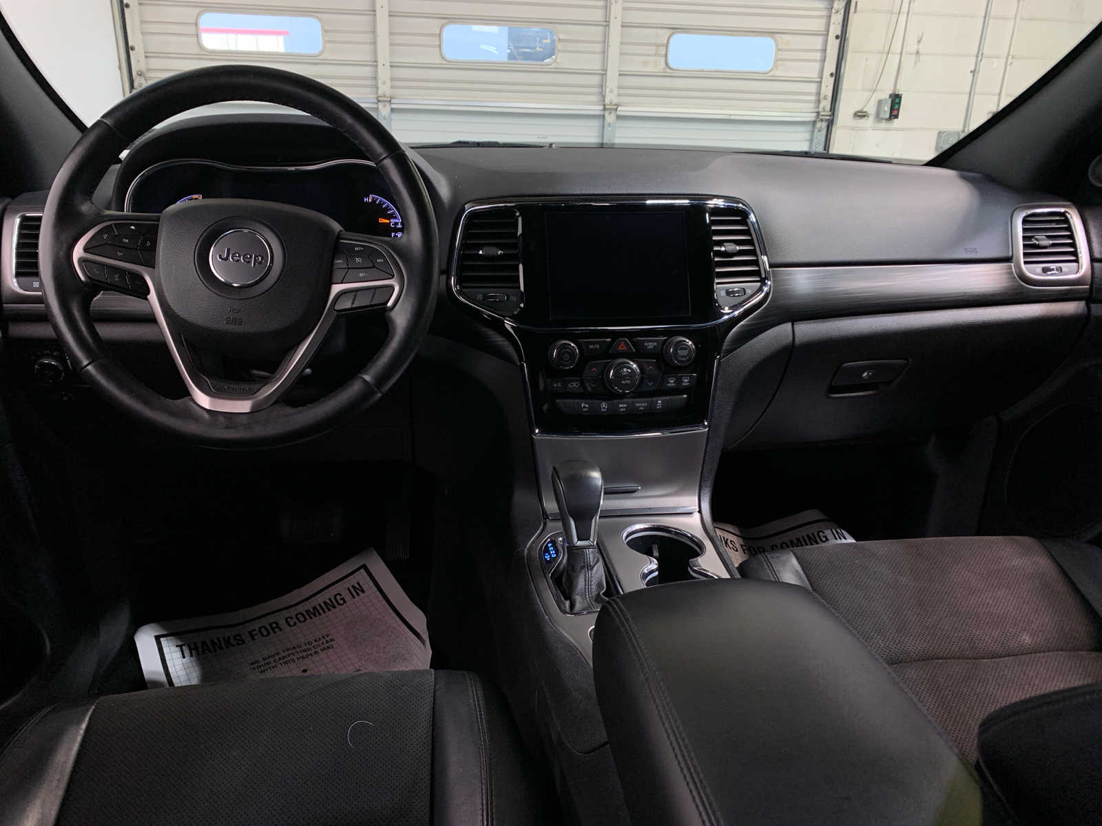 2019 Jeep Grand Cherokee Altitude photo 4