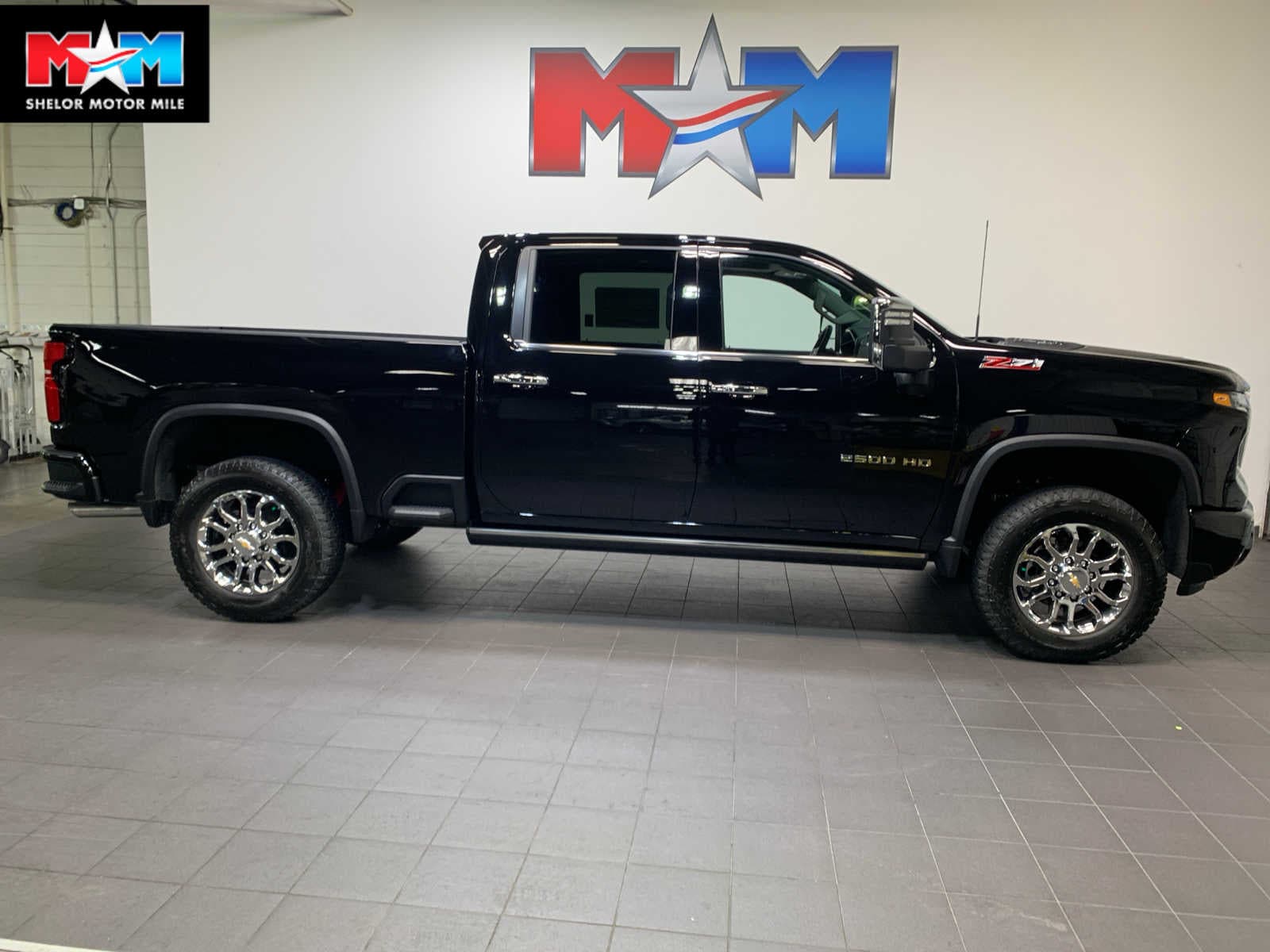 2026 Chevrolet Silverado 2500HD LTZ's photo