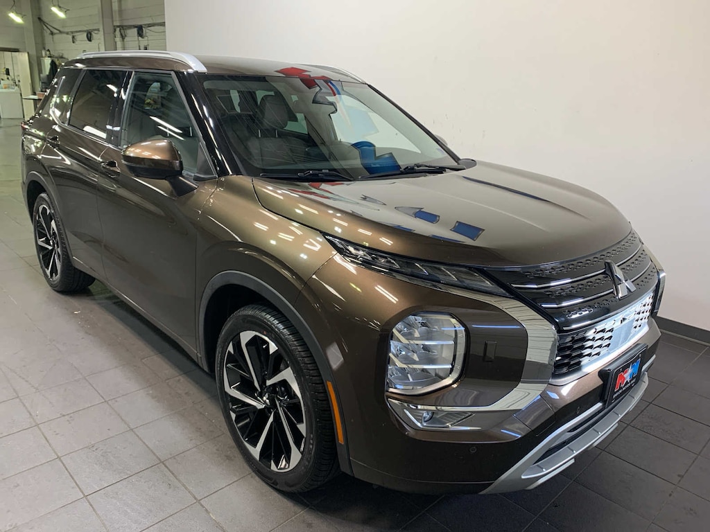 Used 2022 Mitsubishi Outlander SEL CUV