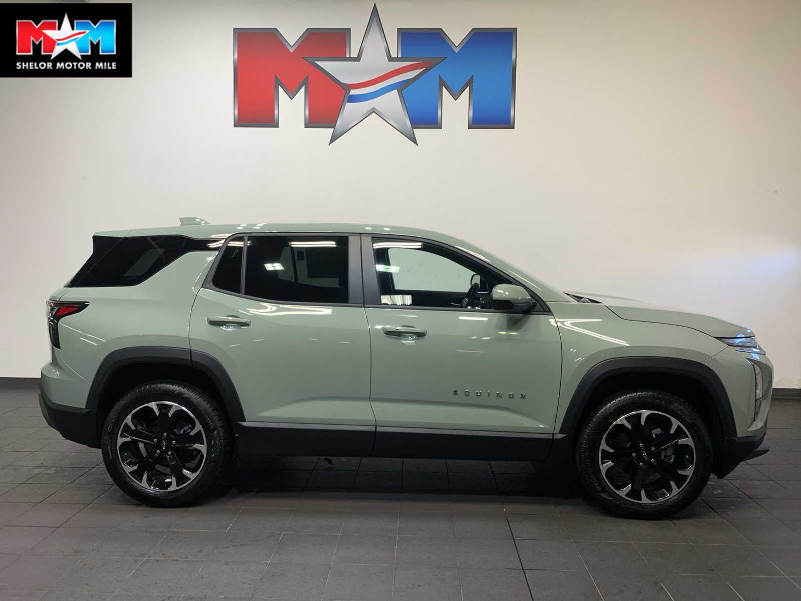 2026 Chevrolet Equinox LT's photo