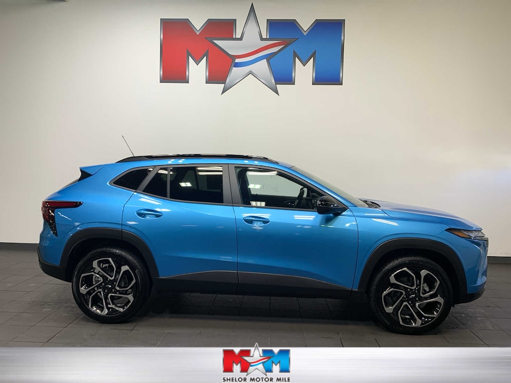 Used 2025 Chevrolet Trax 2RS SUV