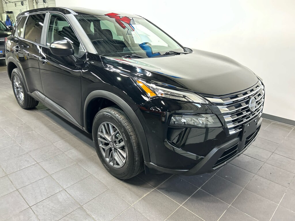 Used 2024 Nissan Rogue S SUV
