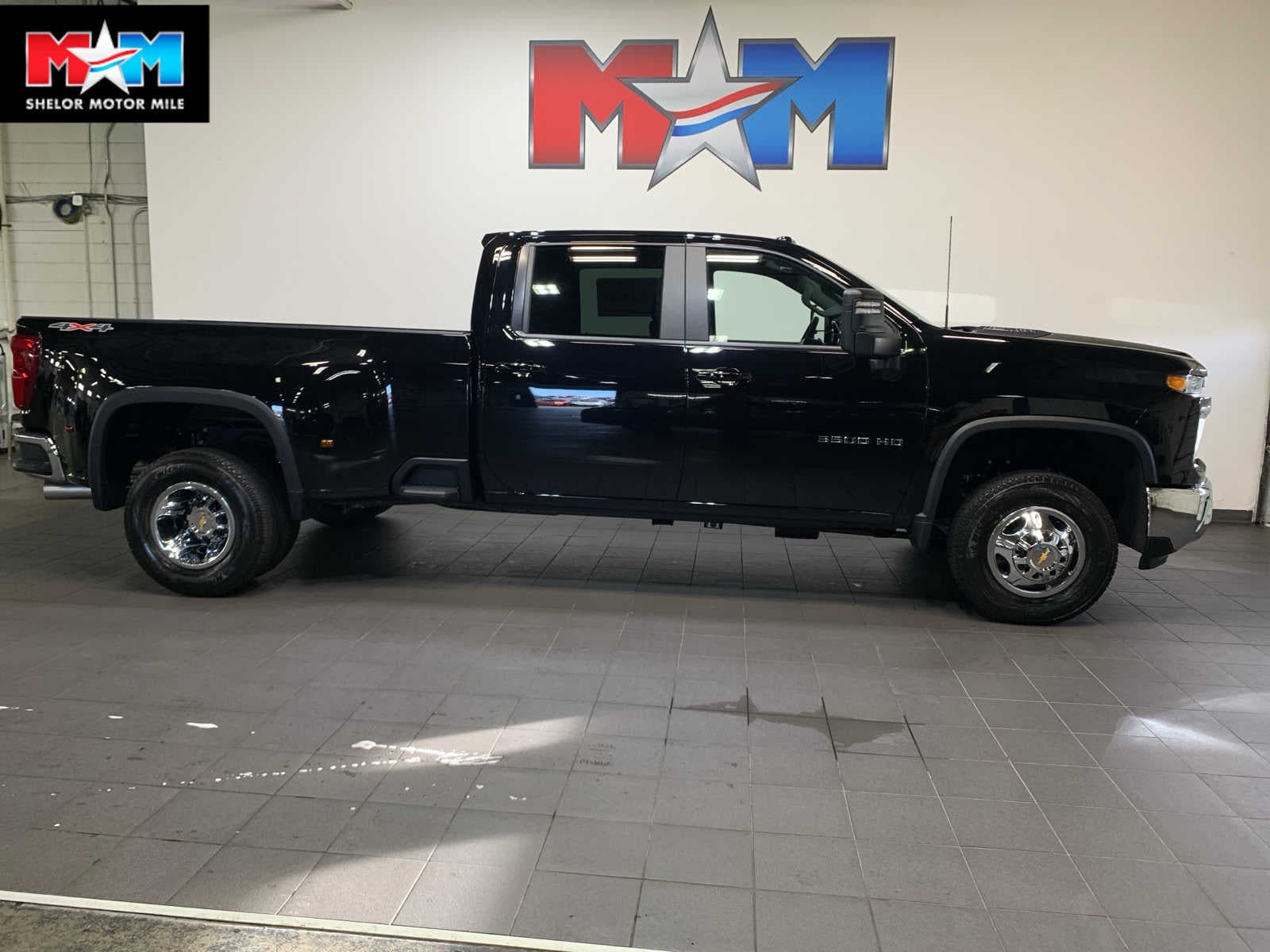 2026 Chevrolet Silverado 3500HD LT's photo