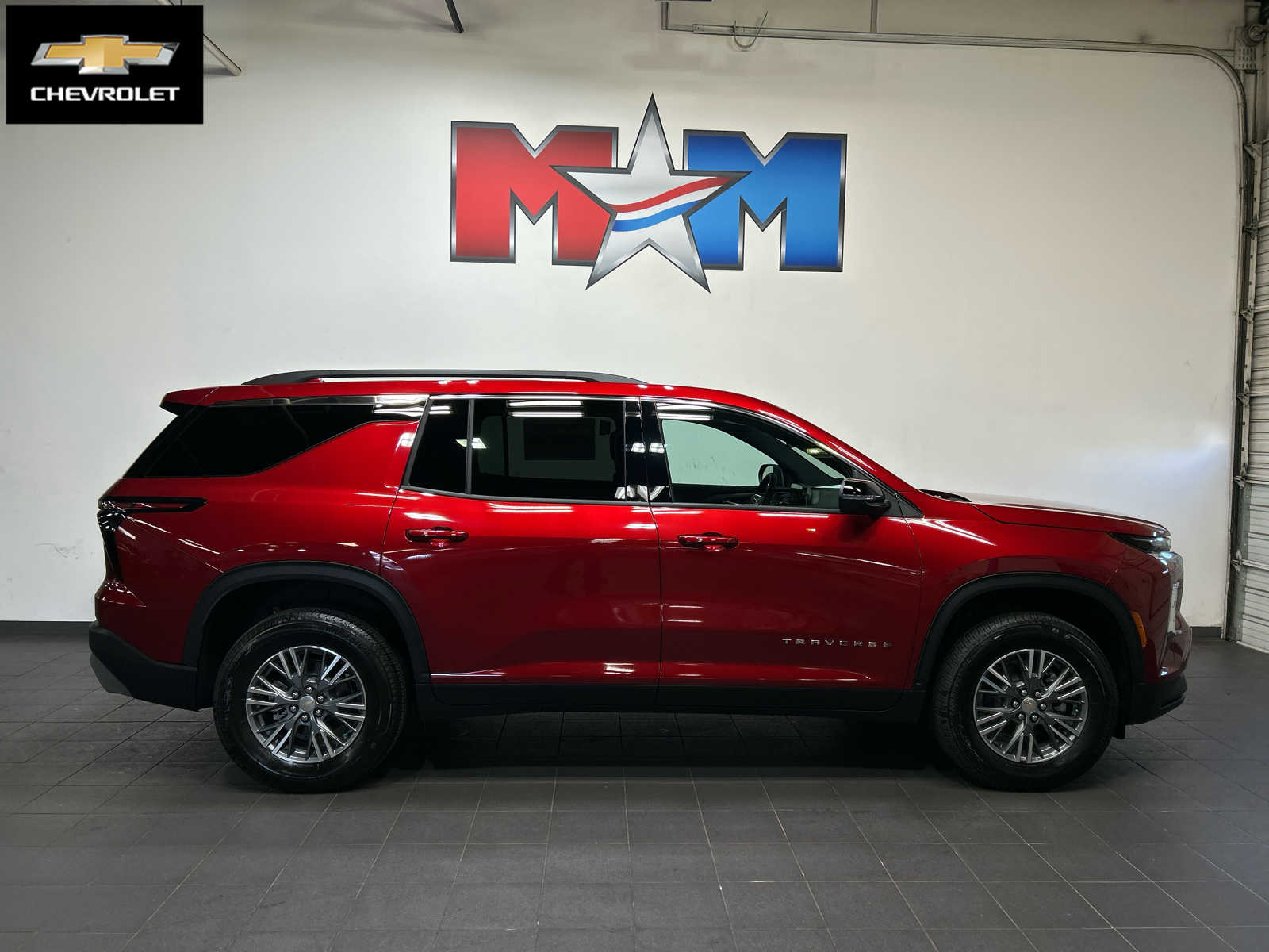 2027 Chevrolet Traverse LT SUV
