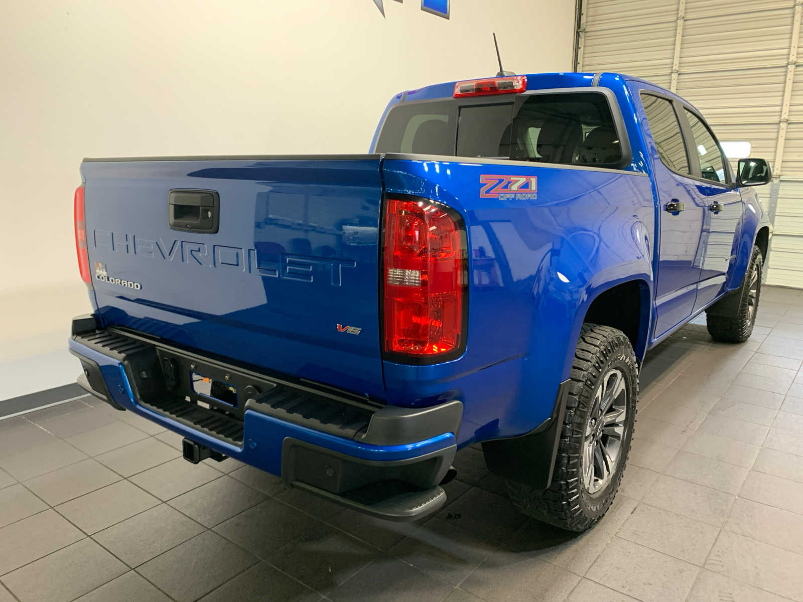 2022 Chevrolet Colorado Z71 photo 2