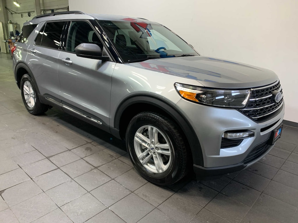 Used 2024 Ford Explorer XLT SUV