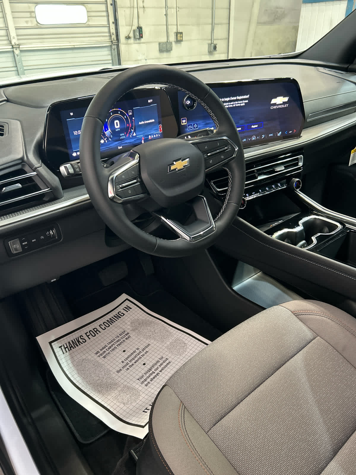 2026 Chevrolet Traverse LT - Photo 9