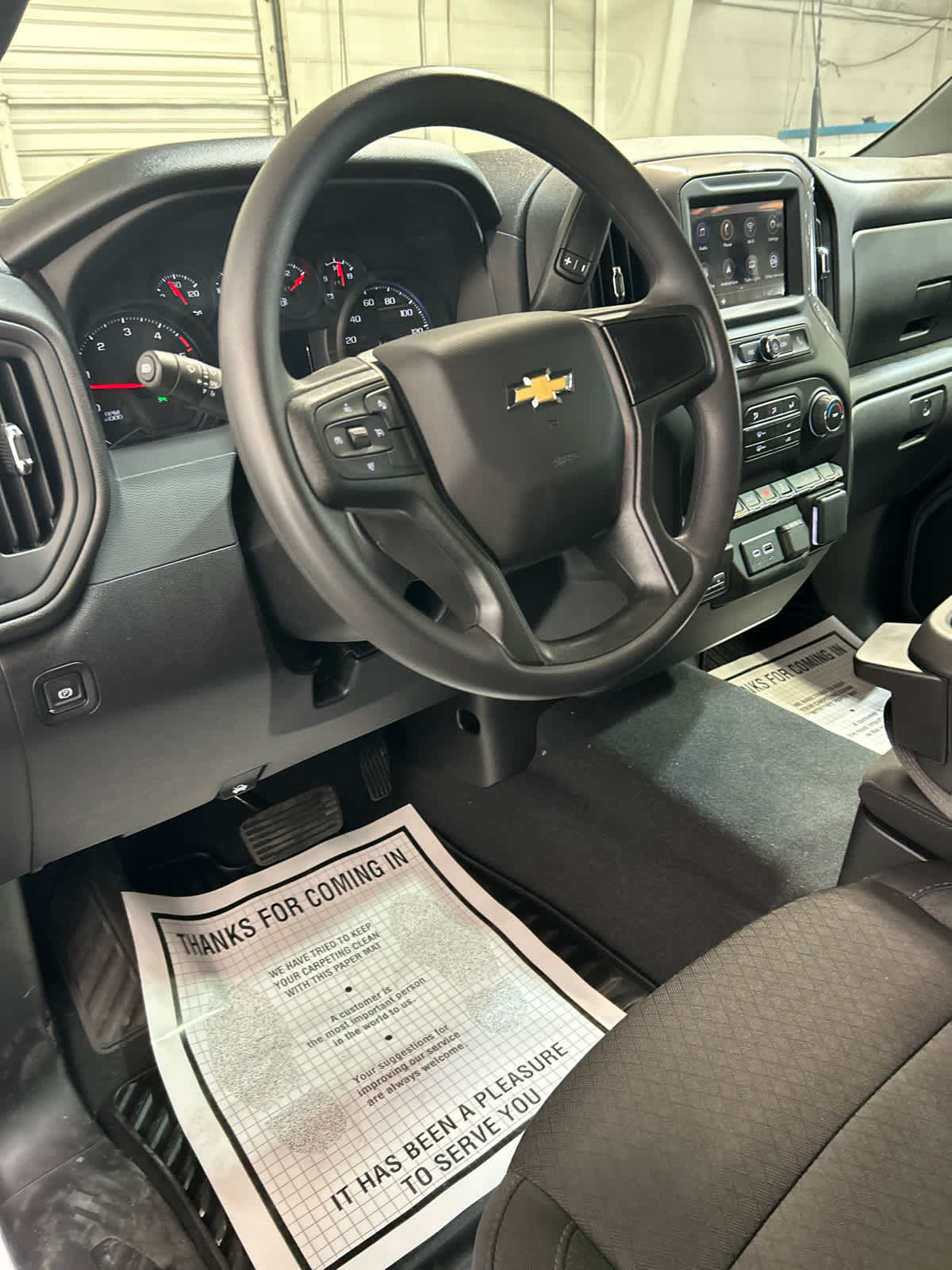 2026 Chevrolet Silverado 2500 HD Custom - Photo 9