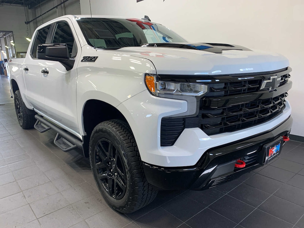 Used 2024 Chevrolet Silverado 1500 LT Trail Boss Truck Crew Cab