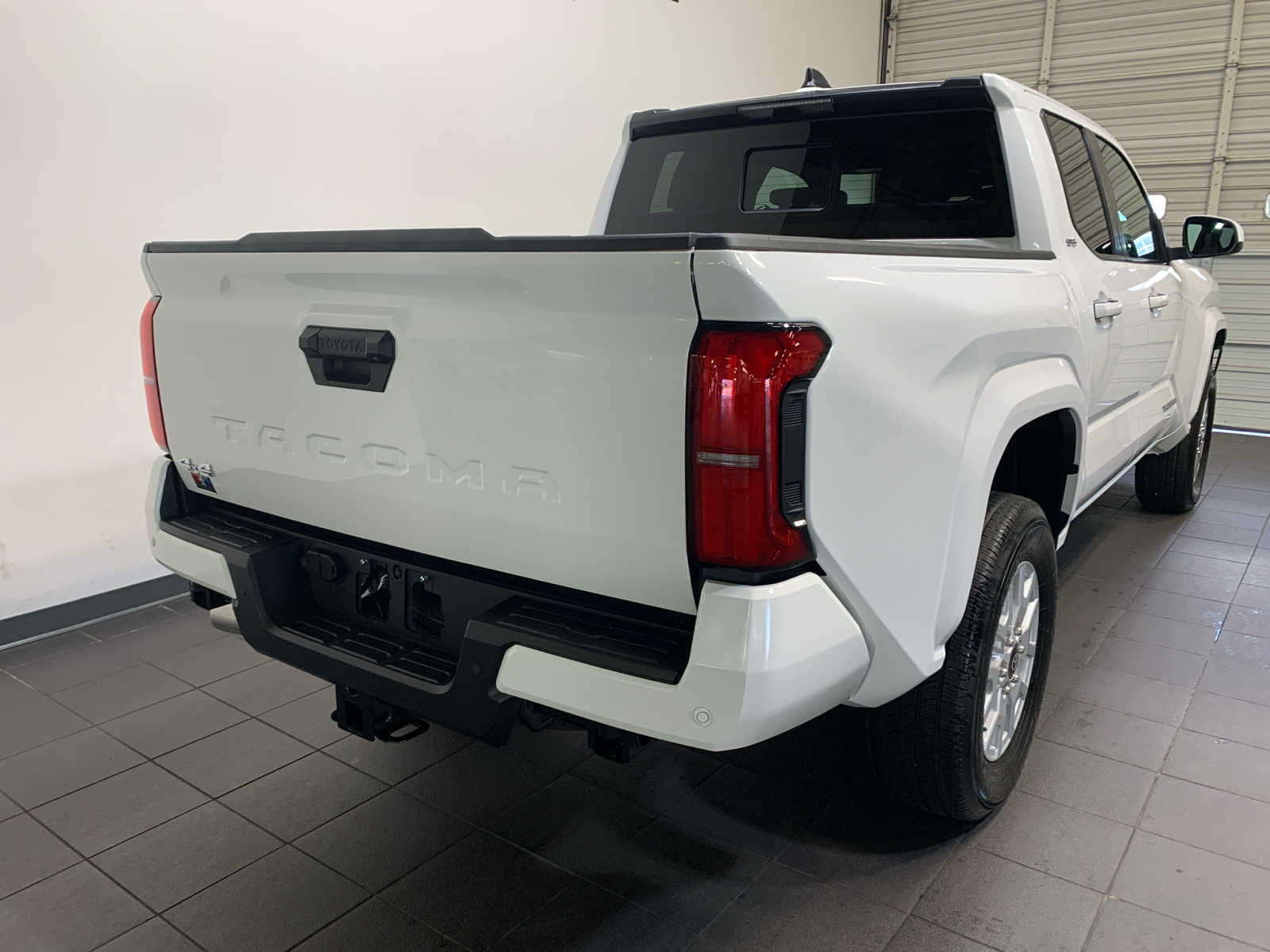 2024 Toyota Tacoma SR5 Double Cab photo 3