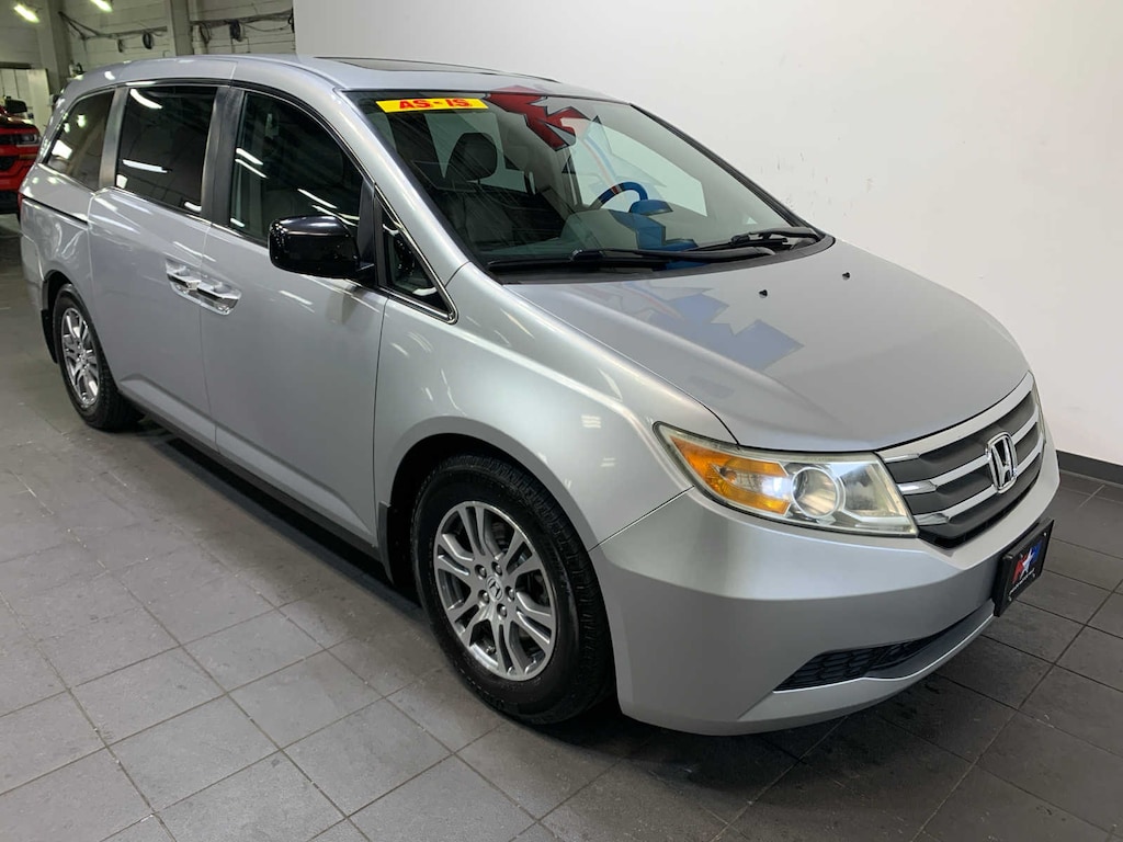 Used 2013 Honda Odyssey EX-L Van