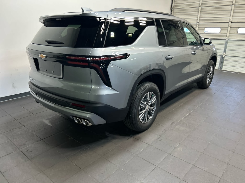 New 2026 Chevrolet Traverse LT SUV