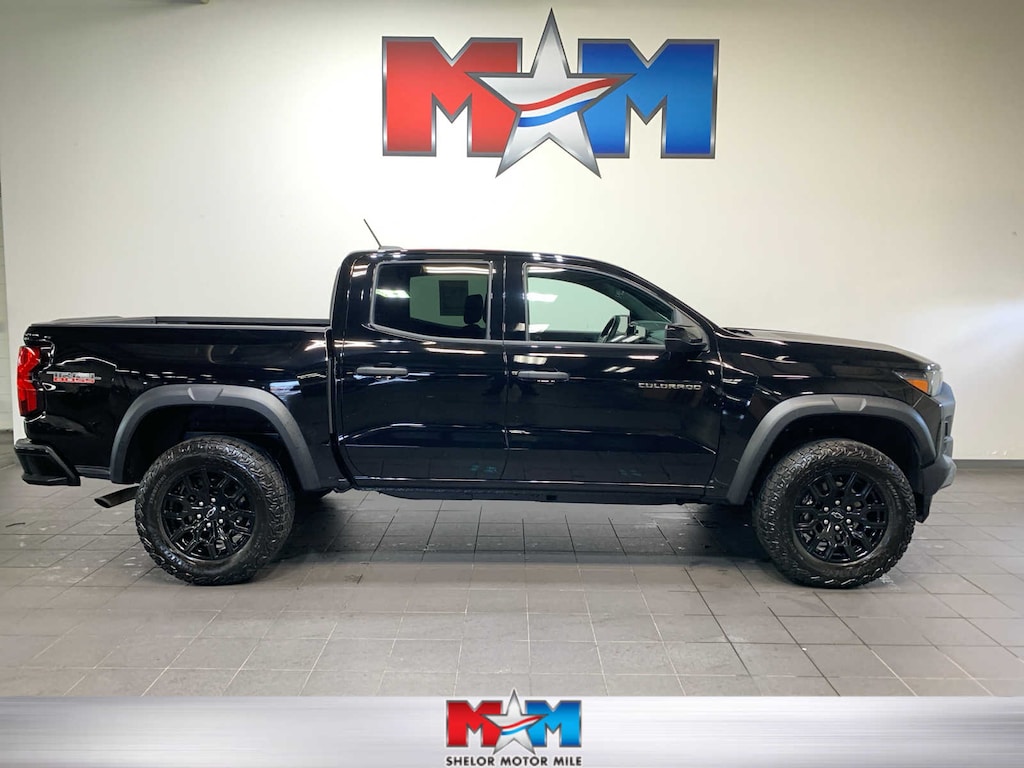 Used 2023 Chevrolet Colorado Trail Boss Truck Crew Cab