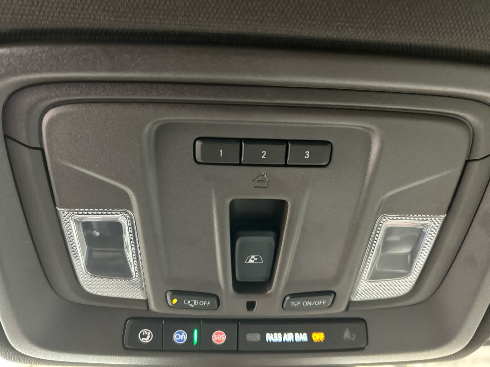 2022 Chevrolet Silverado 1500 RST - Photo 6