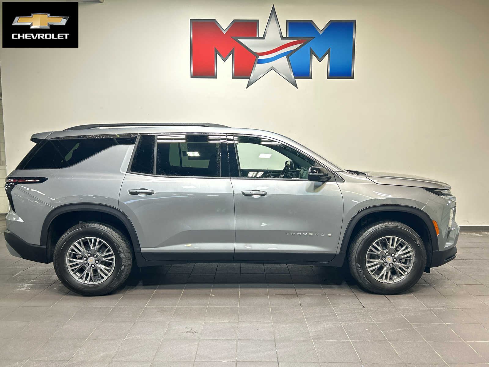 2027 Chevrolet Traverse LT SUV