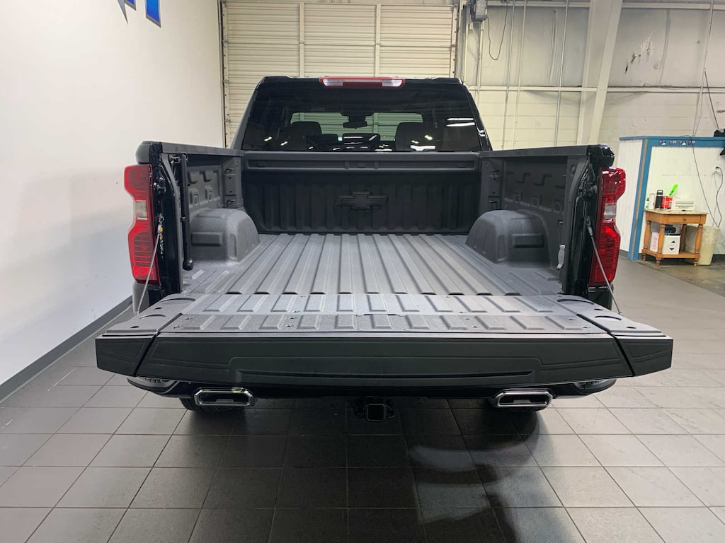 Used 2024 Chevrolet Silverado 1500 Custom Trail Boss Truck Crew Cab