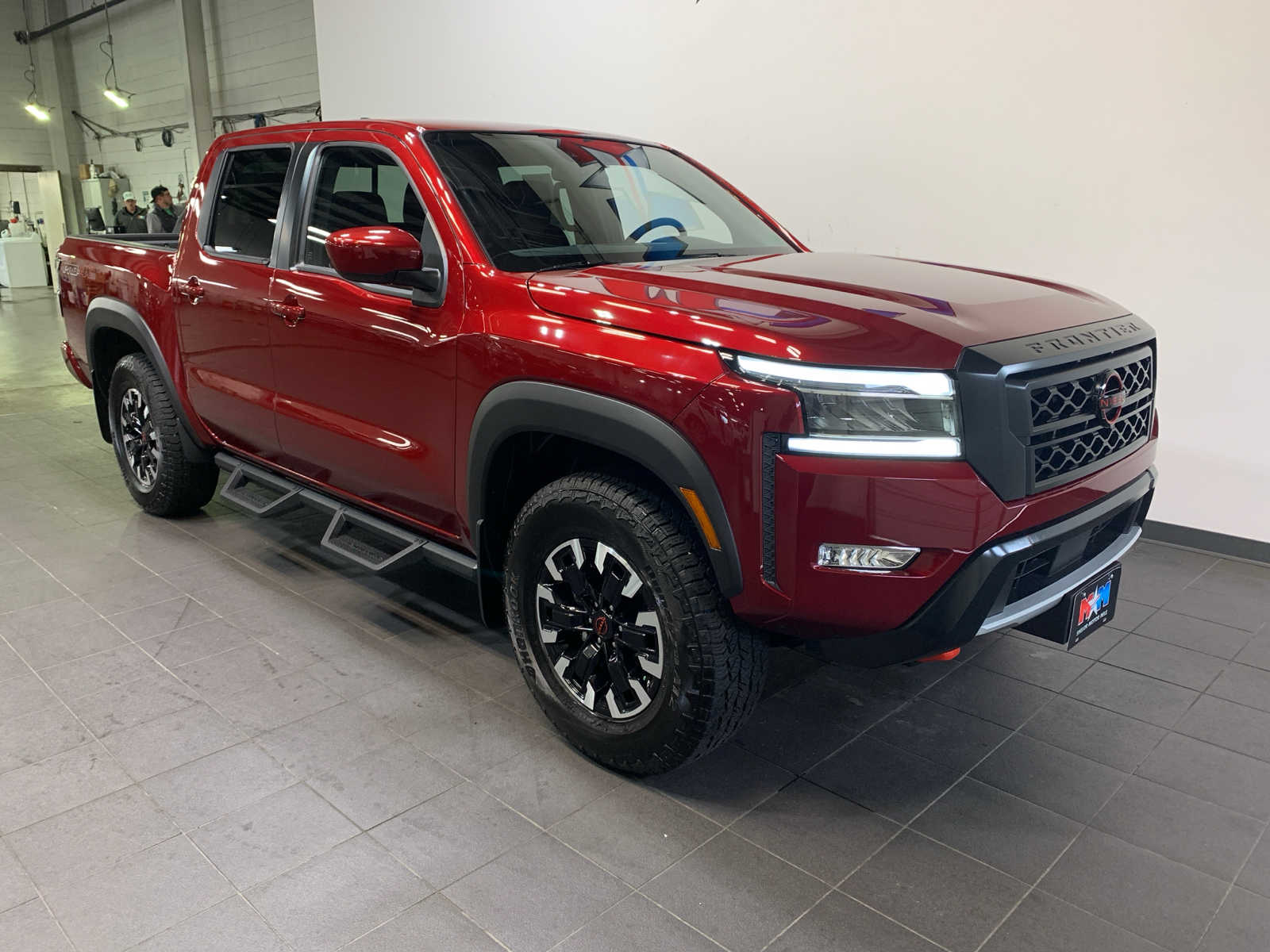 2024 Nissan Frontier PRO-4X Crew Cab photo 4