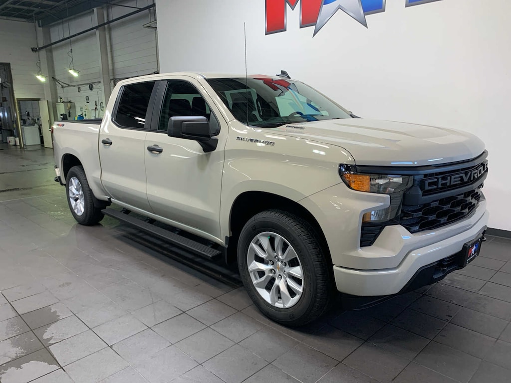 New 2026 Chevrolet Silverado 1500 Custom Truck