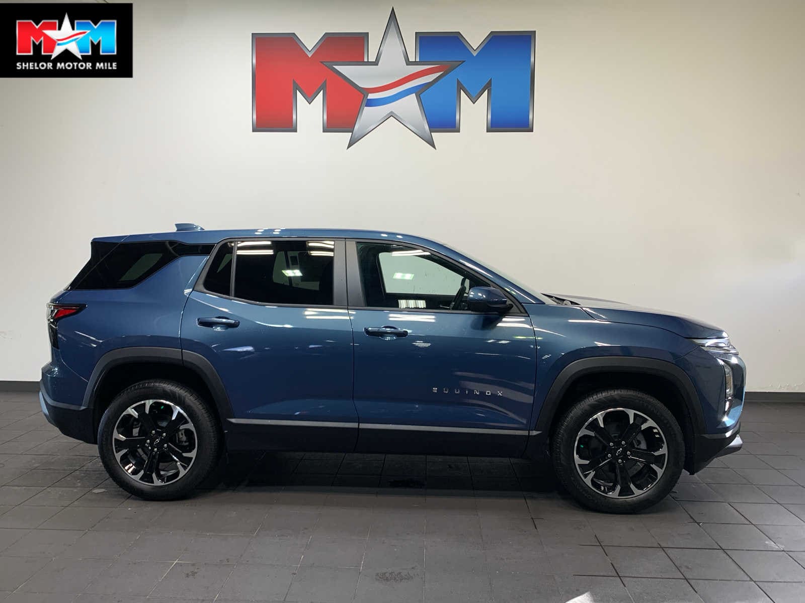 2026 Chevrolet Equinox LT's photo