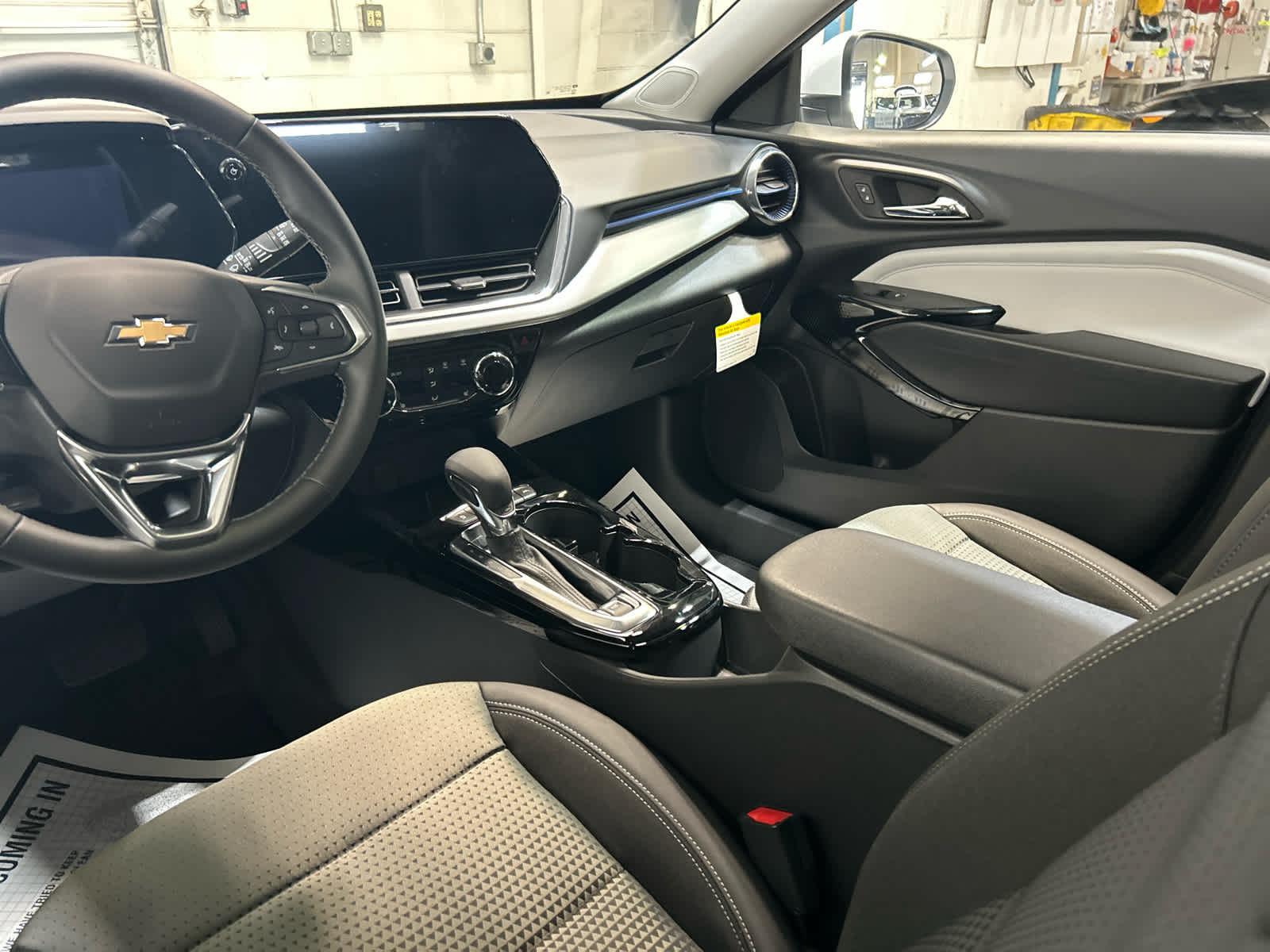 2026 Chevrolet Trax LT - Photo 4