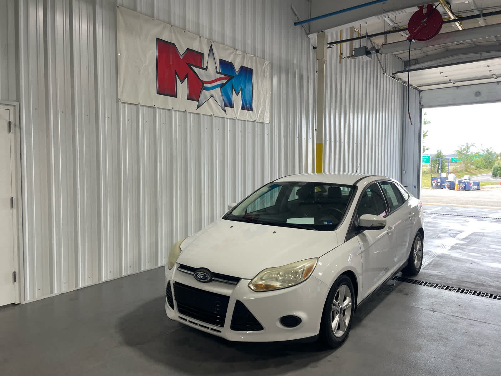 Used 2014 Ford Focus SE with VIN 1FADP3F24EL165441 for sale in Christiansburg, VA
