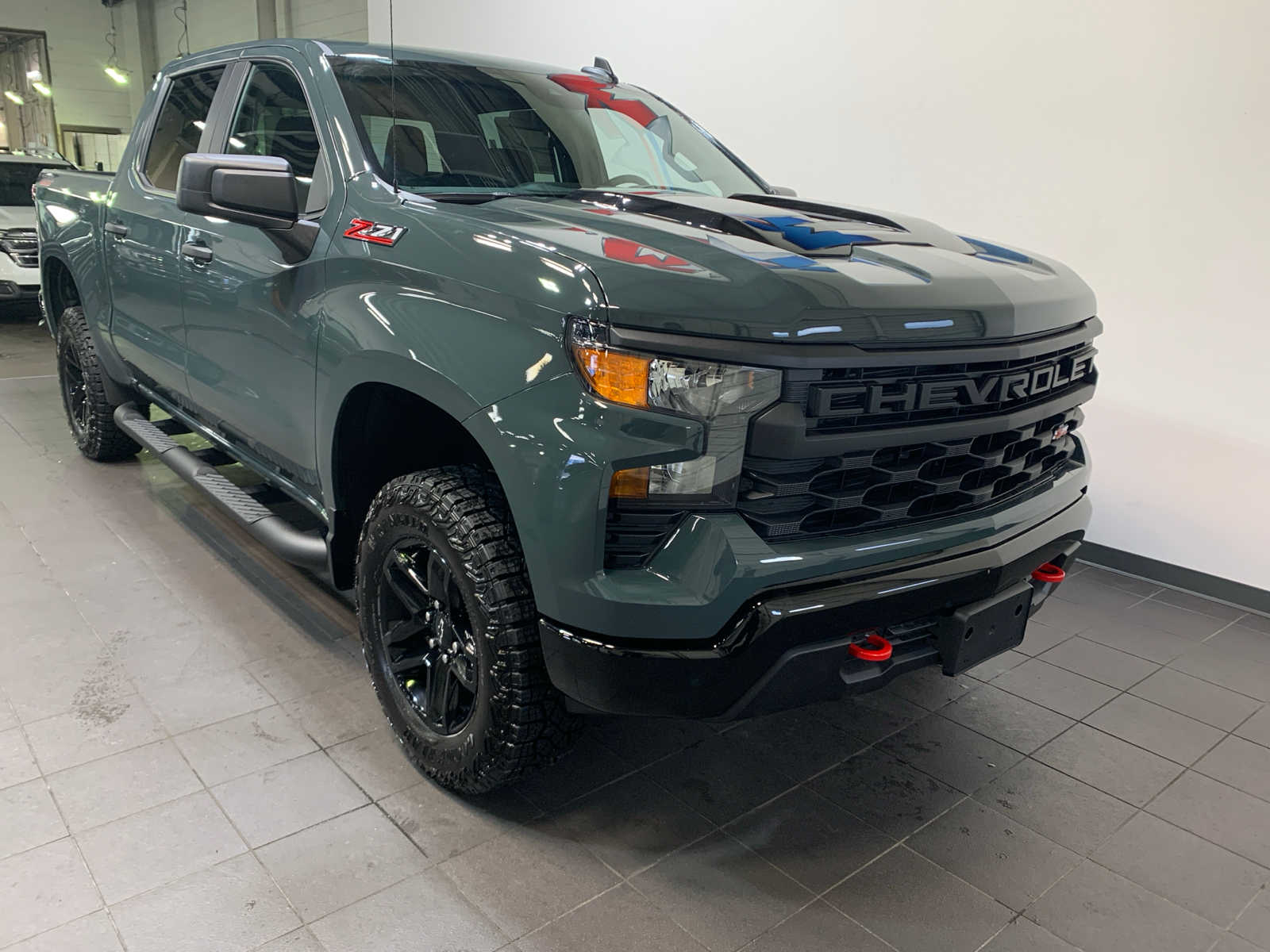 2026 Chevrolet Silverado 1500 Custom Trail Boss photo 2