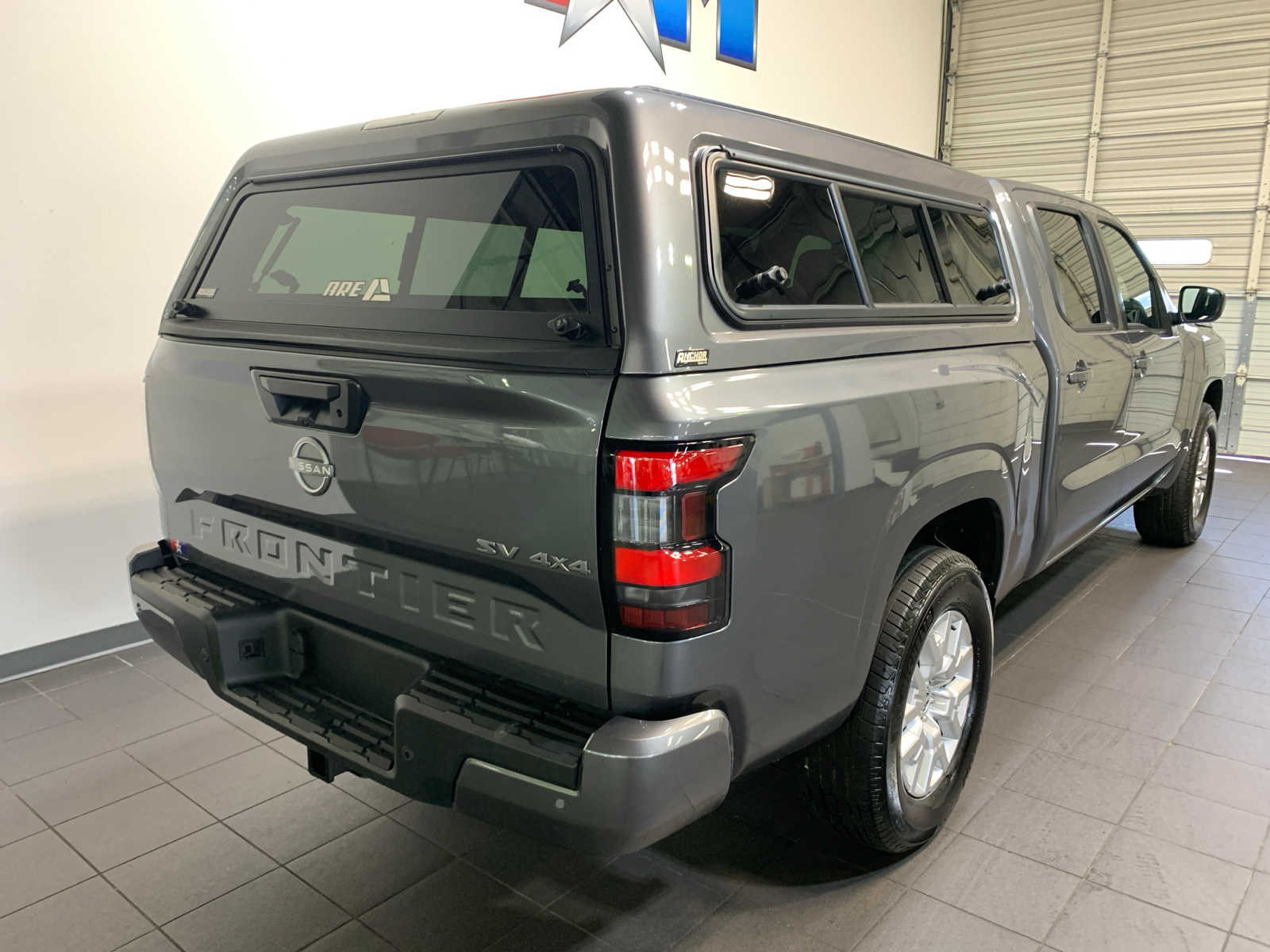 2024 Nissan Frontier SV Crew Cab photo 3