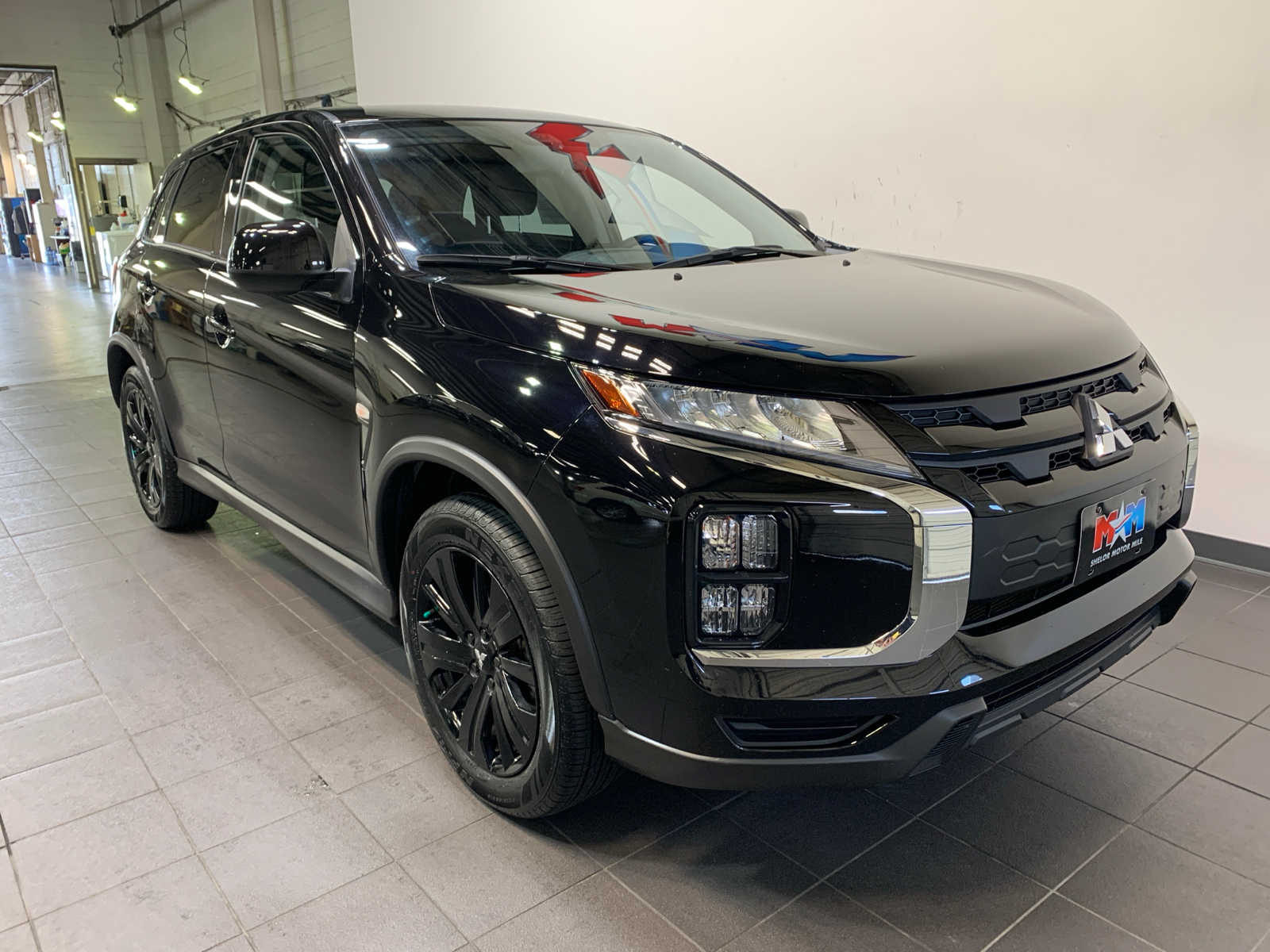 2024 Mitsubishi Outlander Sport LE photo 2